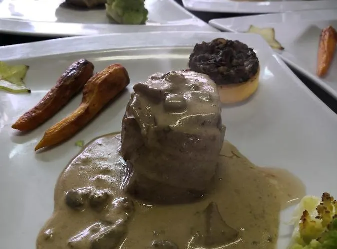 Le Somail Saint-Pons-de-Thomieres